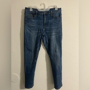 Mignon Women's Skinny Jeans in Dark Blue Wash